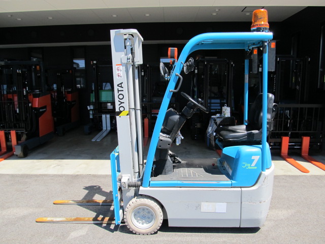 バッテリー　0.7t